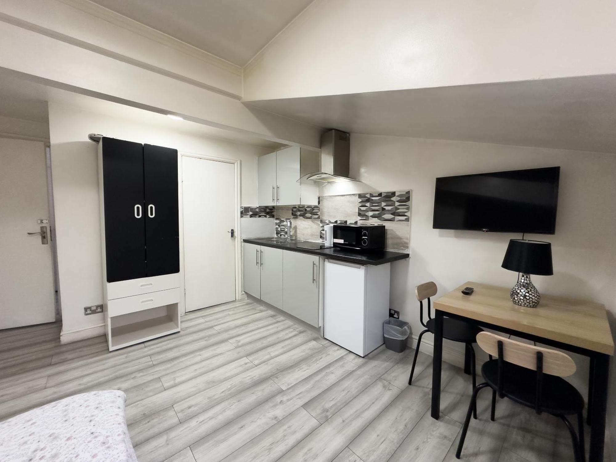 Hills View Apartments แมนเชสเตอร์ ภายนอก รูปภาพ