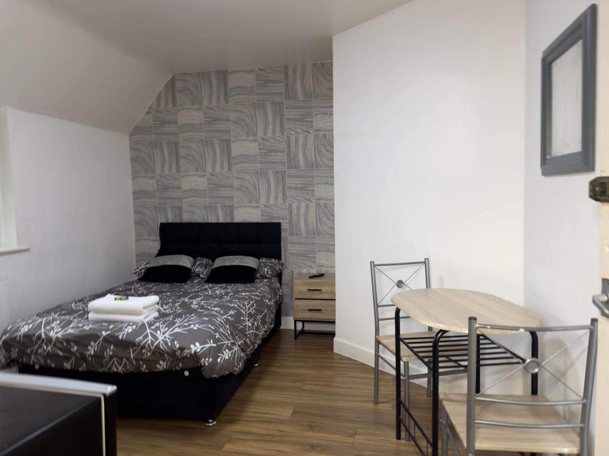 Hills View Apartments แมนเชสเตอร์ ภายนอก รูปภาพ